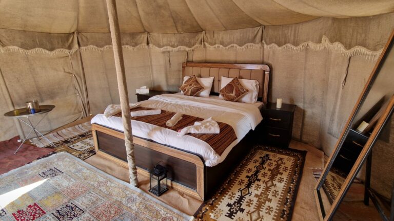 Al Sarmadi Desert Camp Oman Wahiba Zelt